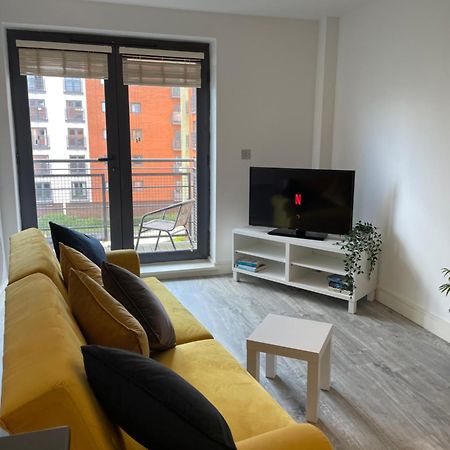 Duplex Apartment In Derby City Centre Ideal For Contractors מראה חיצוני תמונה